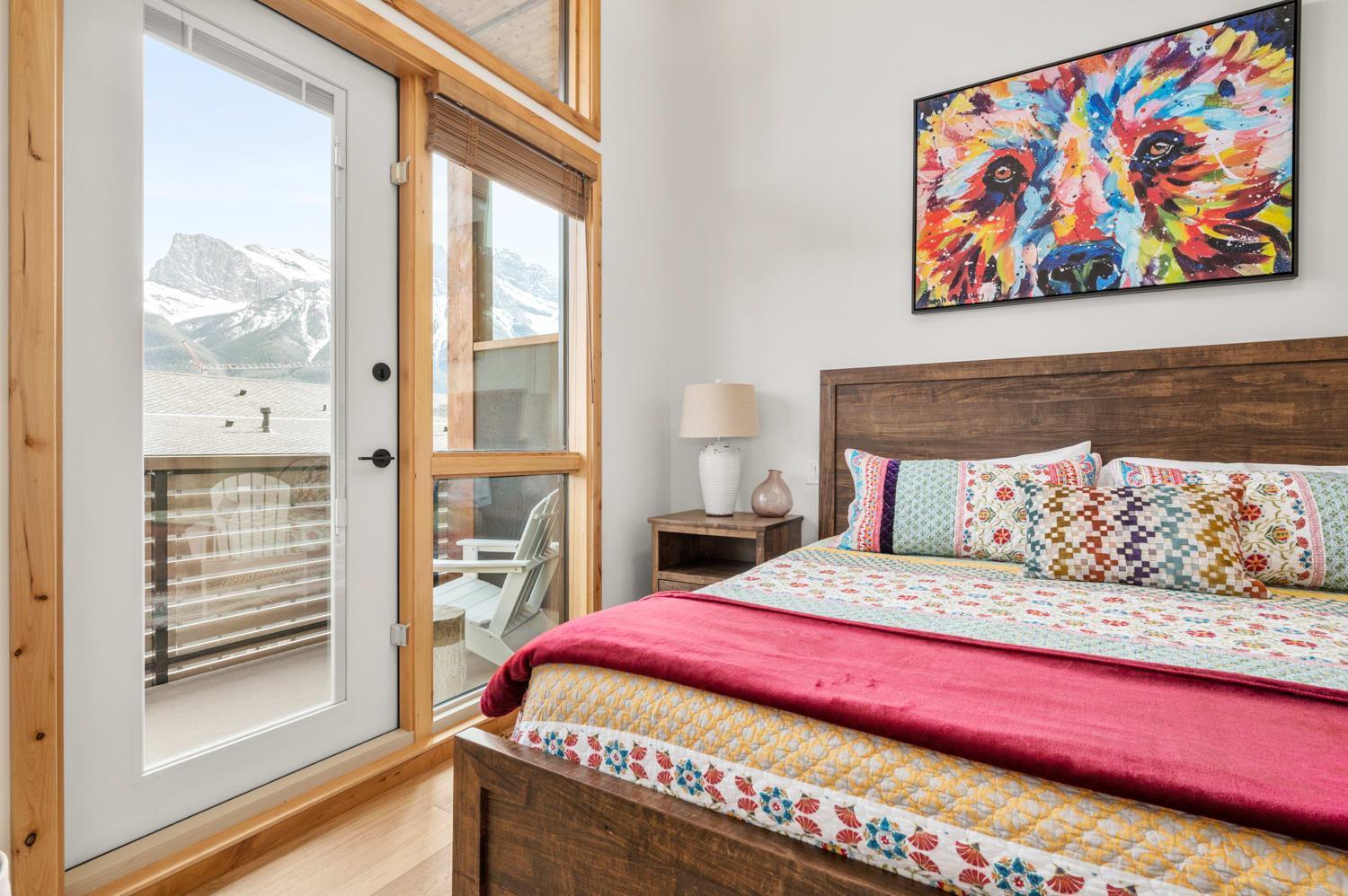 Exclusive Tamarack Penthouse - Apartment