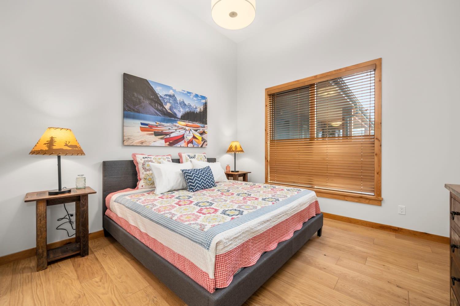 Exclusive Tamarack Penthouse - Canmore